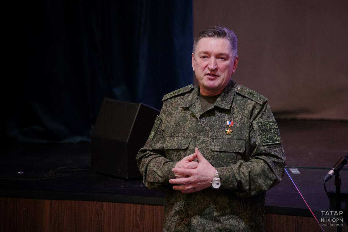 Герой России Александр Лапин: Россия нам дороже жизни и все, что у нас есть, – Россия