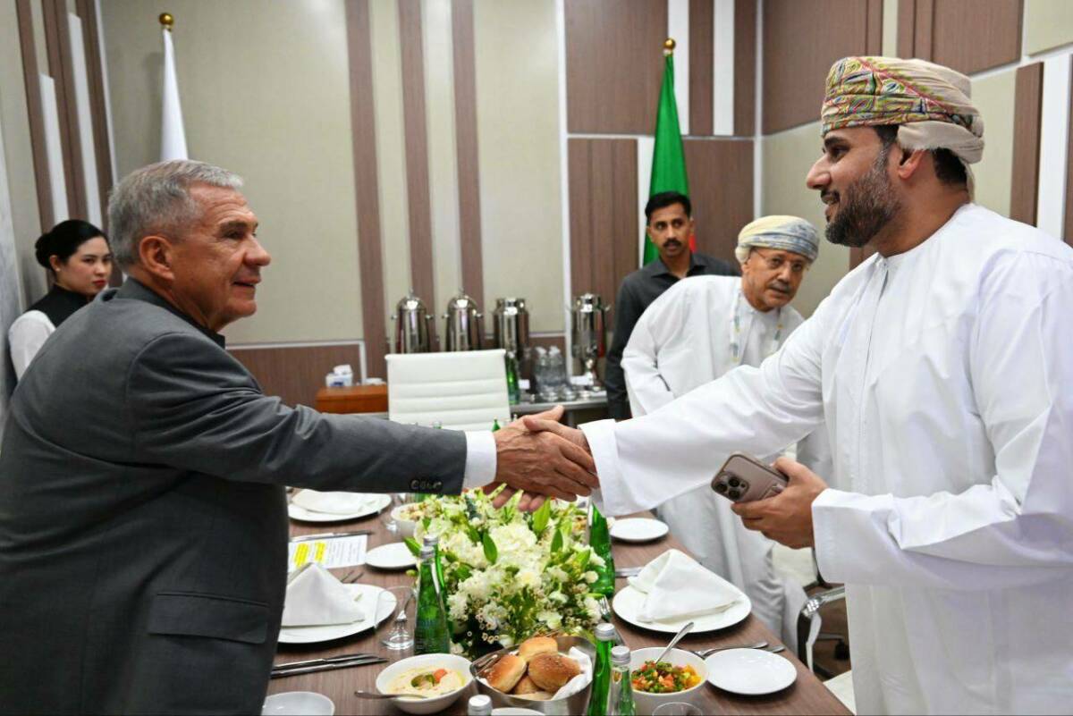 Минниханов обсудил с ТПП Омана развитие исламского финансирования