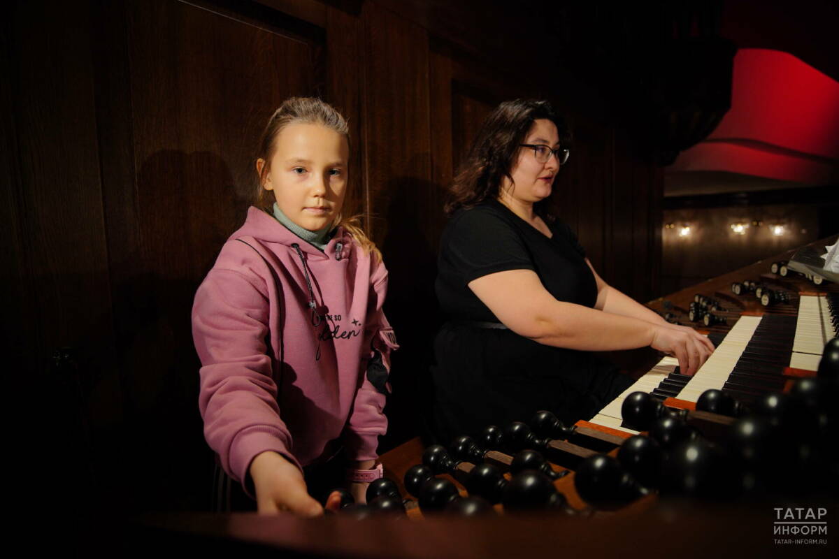 Раис Татарстана исполнил мечту Алены Дрожиной из Лисичанска