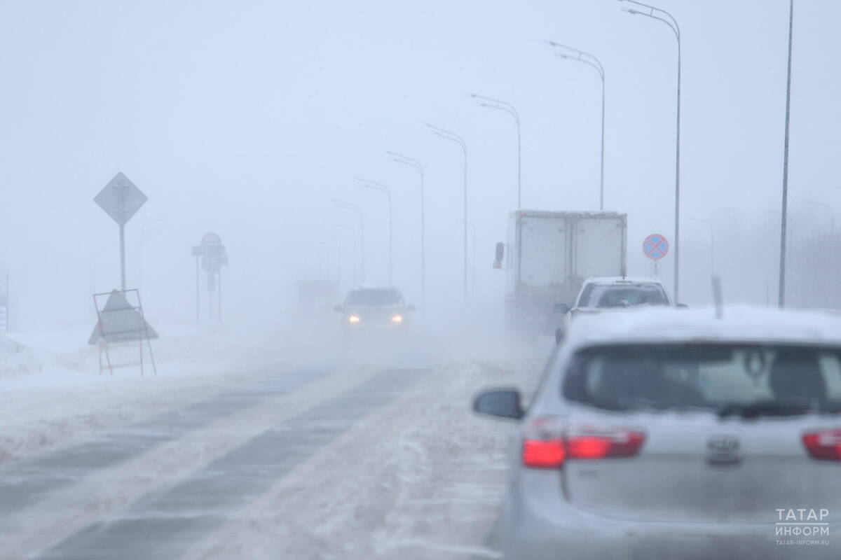 На участке трассы М5 в Татарстане ограничили движение автобусов и грузовиков
