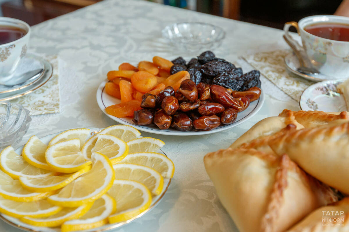 Время сухура и ифтара в Набережных Челнах на Рамадан-2026