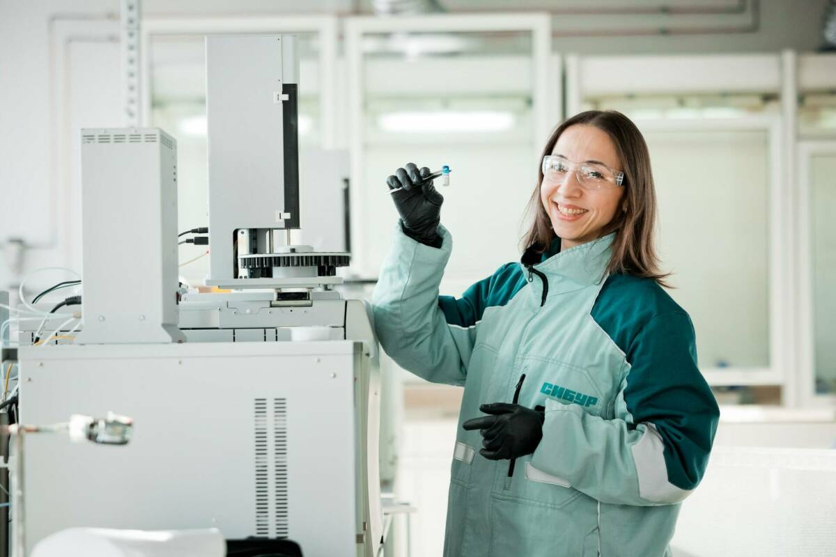 Ученый СИБУРа рассказала, как вернулась в профессию, став дважды мамой