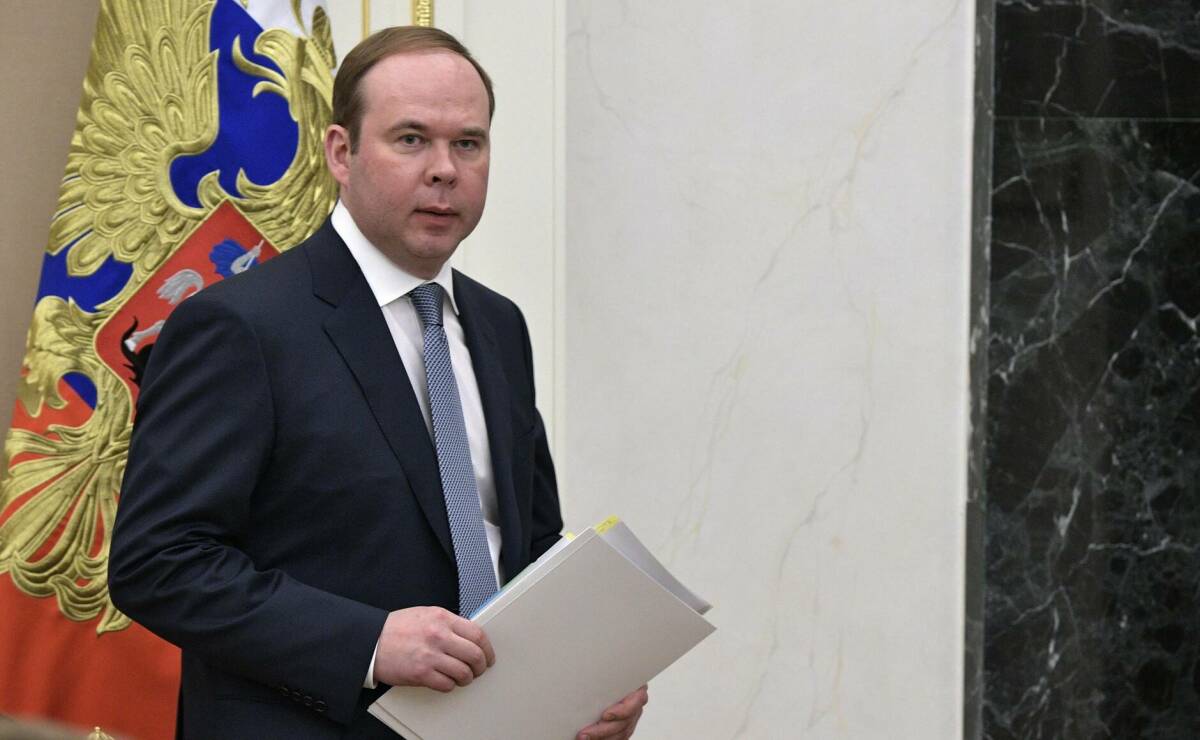 Вайно – Минниханову: 23 Февраля символизирует преемственность воинских традиций