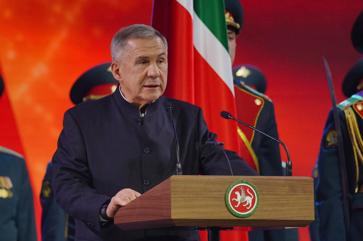 Минниханов: Татарстан был и остается регионом, где ратный труд и доблесть идут рядом