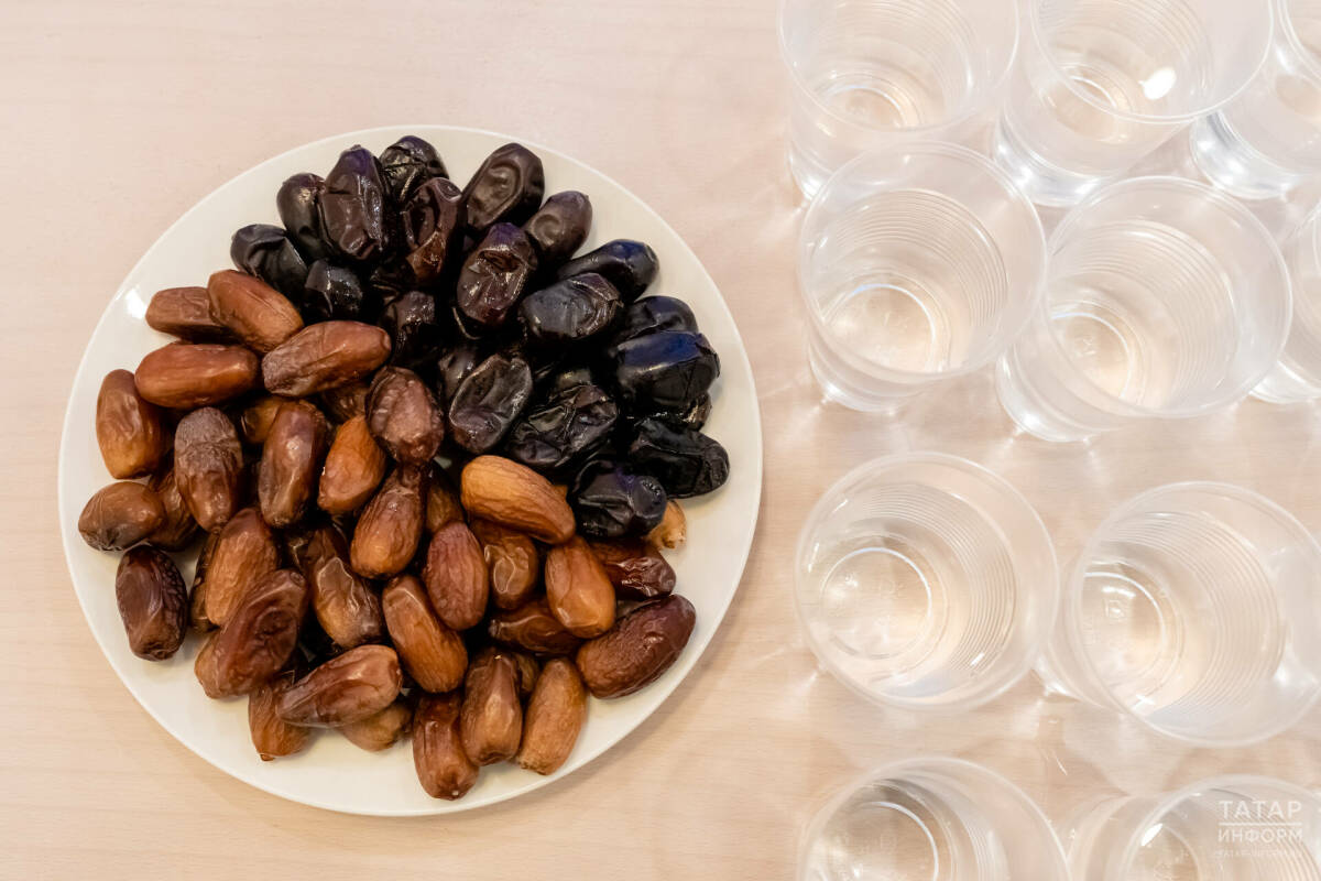 Время сухура, ифтара и намаза в Сургуте на Рамадан-2026