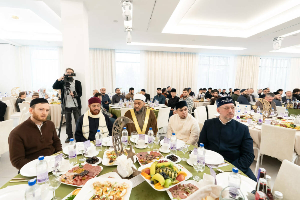 Участники вайнахского ифтара: Для нас большая честь провести ифтар на этой святой земле