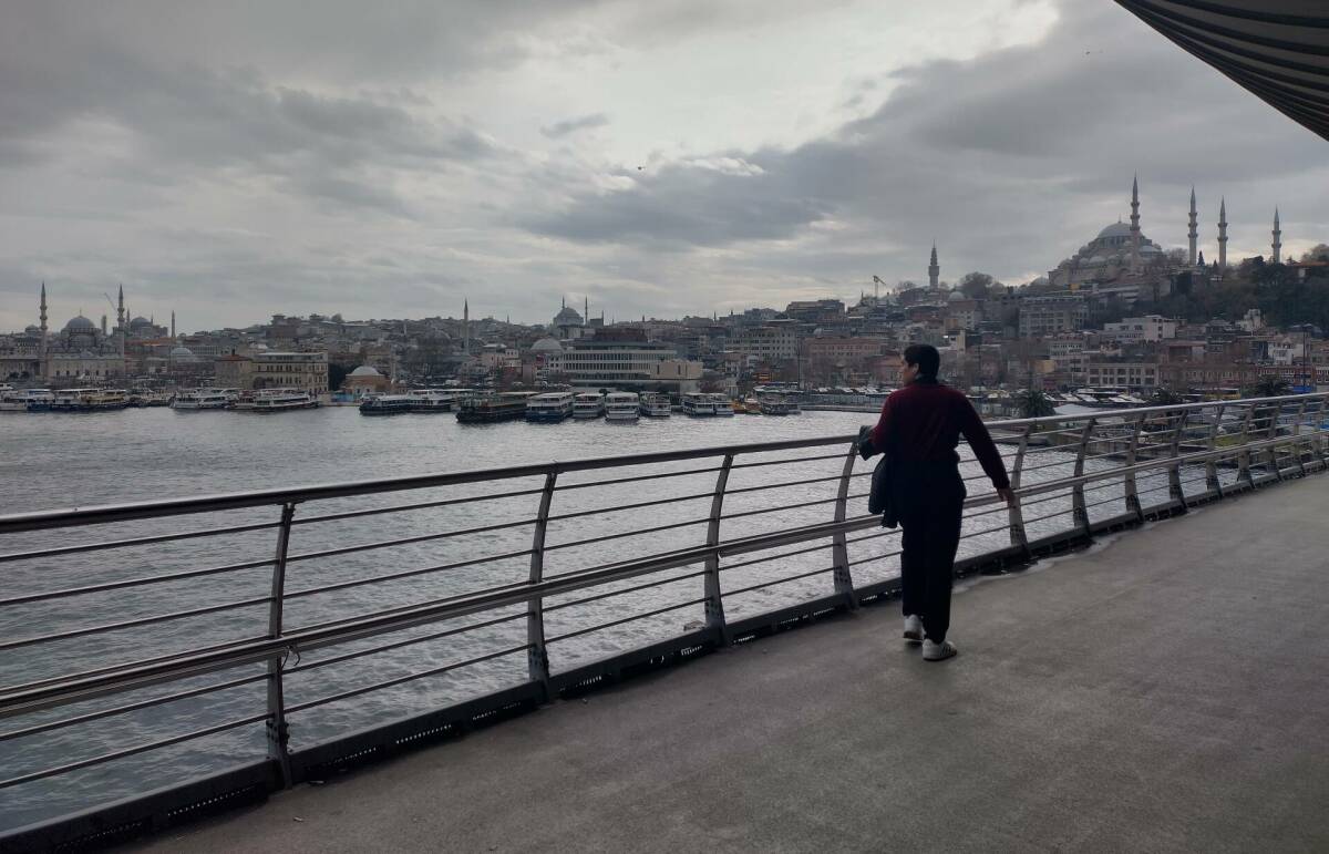 Коллеги предупреждали – «попадая в его сети, пропадаешь навсегда». Так оно в целом и случилось с впервые побывавшим в Стамбуле журналистом «Татар-информа», пусть и не навсегда, а всего на четыре дня. Пропасть во Втором Риме можно быстро, легко, а теперь еще и задорого. Подробнее – в нашем фоторепортаже.