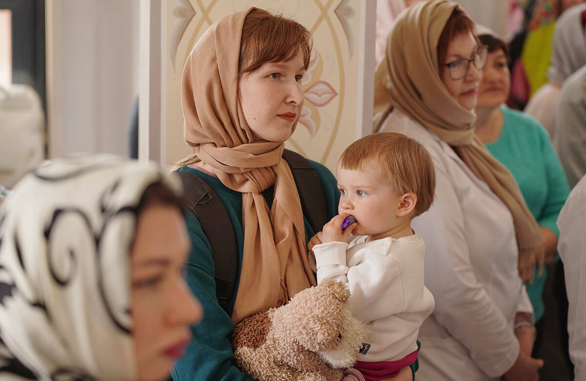 Кто такие жены-мироносицы и почему праздник в их честь называют православным 8 Марта? Каково значение женщины в православии и почему женщина не может быть священником? На эти и другие вопросы «Татар-информа» ответил руководитель миссионерского отдела Казанской епархии иерей Александр Ермолин.