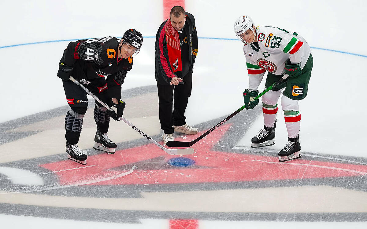 Борьба за вторую строчку Востока обострилась. Еще неделю назад позиции «Авангарда» выглядели прочными – преимущество в пять очков перед «Ак Барсом» и две игры в запасе. Но серия неудач привела к тому, что преимущество растаяло. «ТИ-Спорт» разбирается в текущей ситуации команд в борьбе двух топов Востока за выгодную вторую строчку конференции.