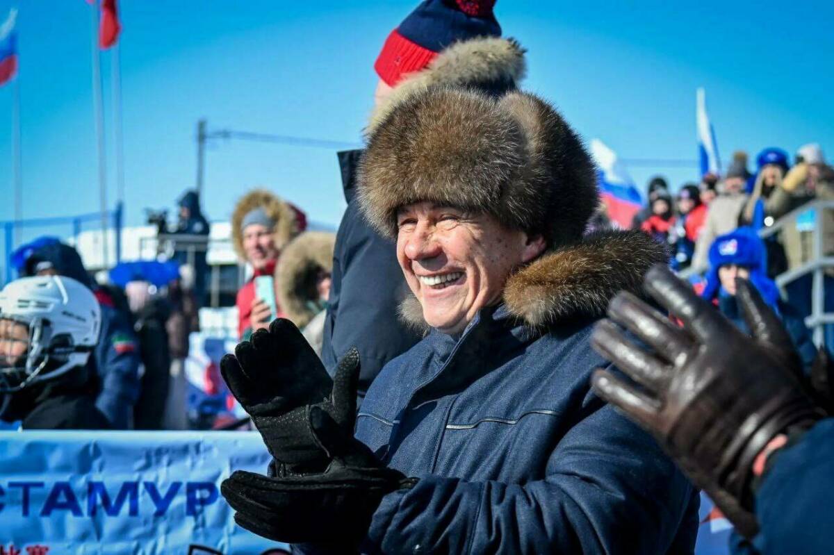 Минниханов принял участие в открытии зимних игр «ЗимФестАмур» в Благовещенске