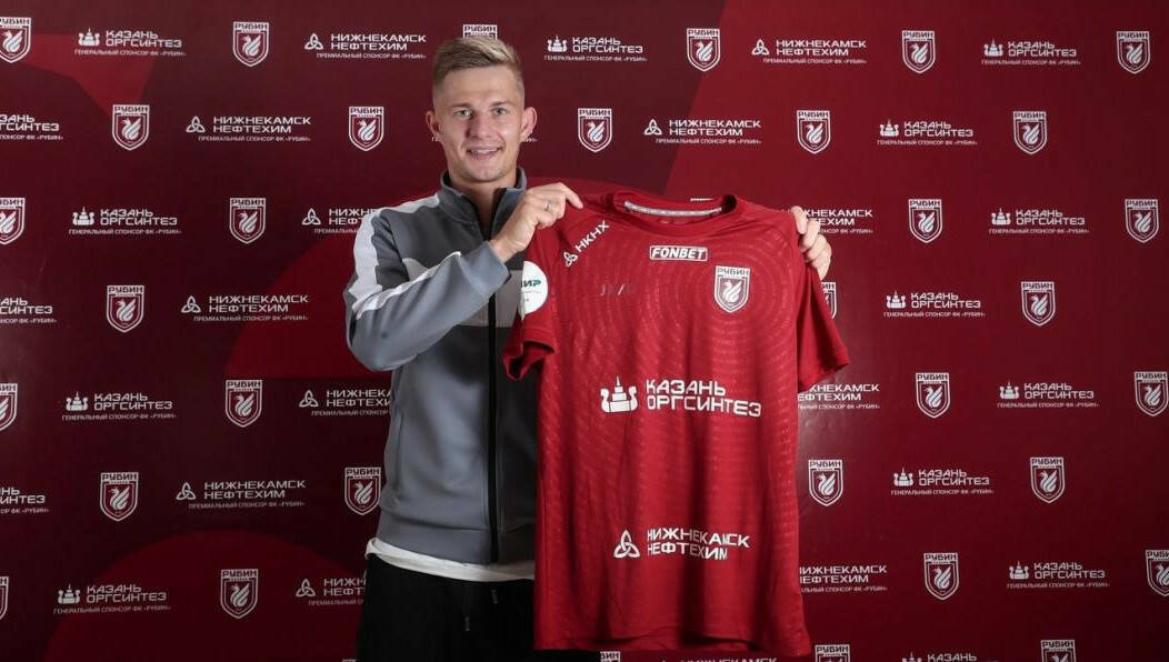 Экс-защитник «Рубина» и «Нефтехимика» пополнил китайский «Чэнду»