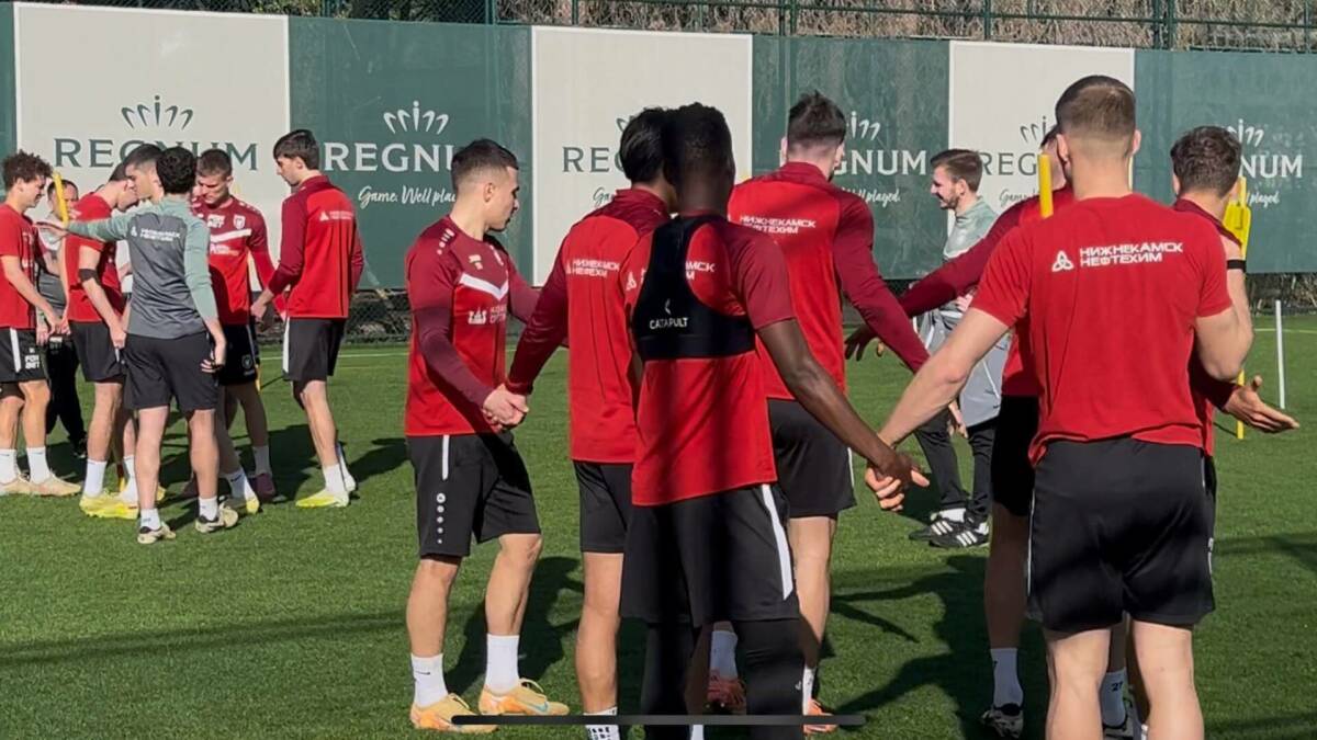 Испанский тимбилдинг против турецкого ливня: репортаж с самых мокрых сборов «Рубина»