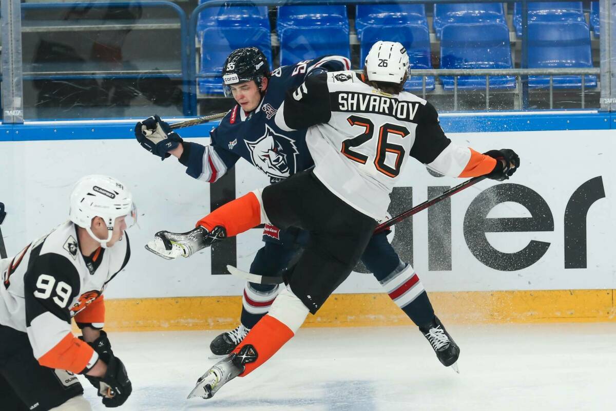 «Нефтехимик» не сумел переломить тренд и вновь проиграл «Амуру» в Хабаровске