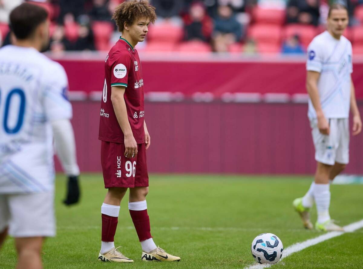 Никита Васильев из «Рубина» вошел в расширенный состав молодежной сборной по футболу