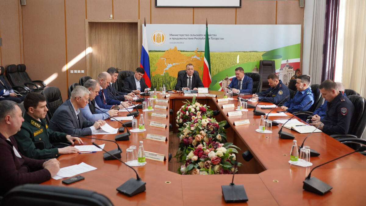 Меры против заноса опасных болезней животных обсудили в Татарстане