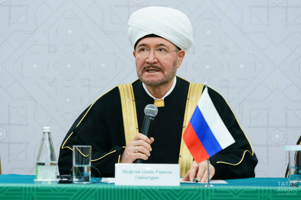 Равиль Гайнутдин поздравил Казань с получением статуса культурной столицы исламского мира