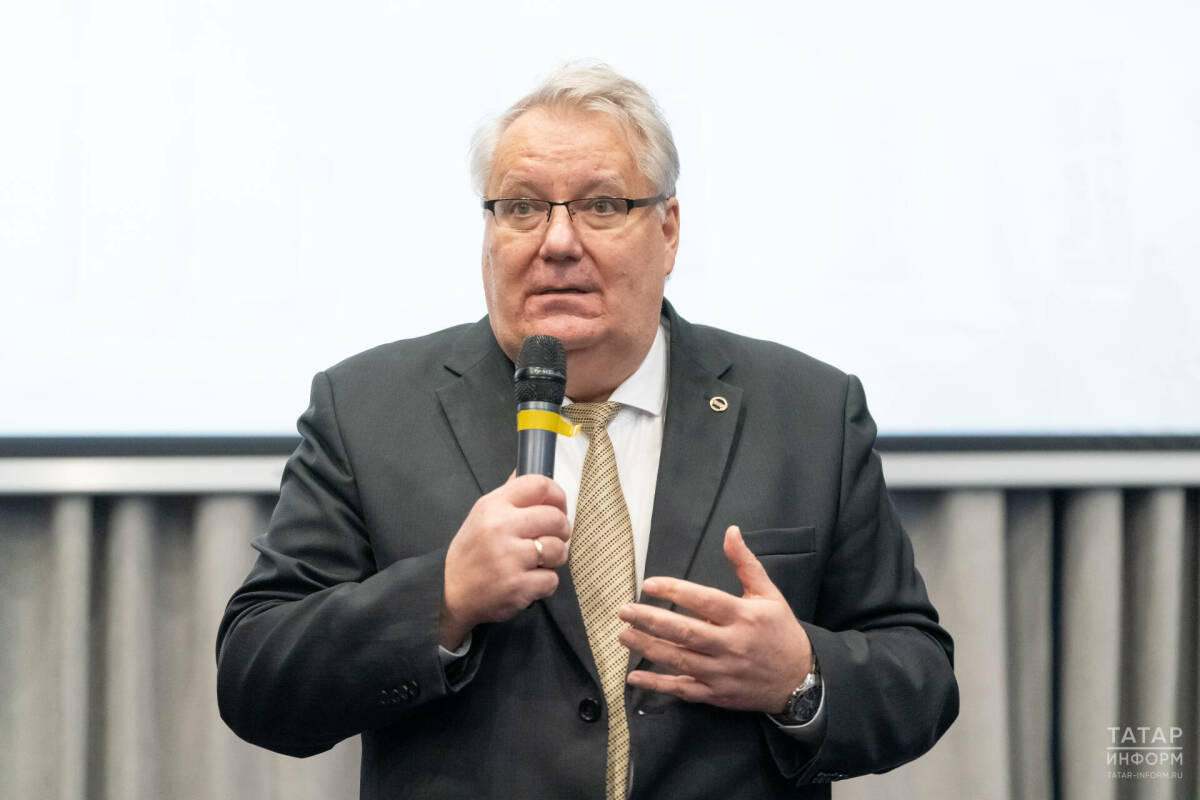 Дмитрий Таюрский: «Искусственный интеллект для человека – это “протез”, а не панацея»