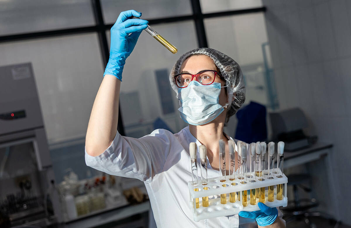 «Татнефть» развивает около 20 направлений бизнеса, которые дополняют друг друга. Одним из перспективных направлений стали биотехнологии. Ключевую роль в этом направлении играет научно-исследовательский центр «НПО ТН-Биотех» в Альметьевске, оснащенный современным оборудованием.