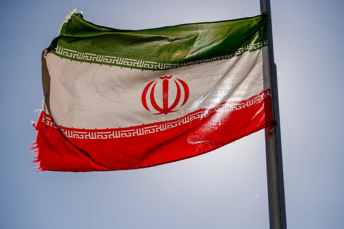 Агрессия США и Израиля в отношении Исламской Республики Иран имеет много смысловых слоев. В первую очередь это противостояние цивилизаций – западной и иранской. О том, почему история Ирана и мировоззрение его жителей не дают надежды Западу на порабощение почти 100-миллионной страны, – в колонке обозревателя Альберта Бикбова.