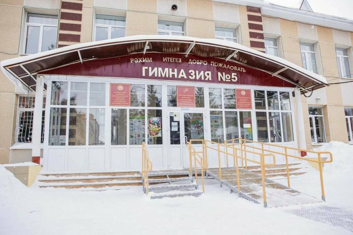 Более 215 млн рублей направят на капитальный ремонт школ в Альметьевске