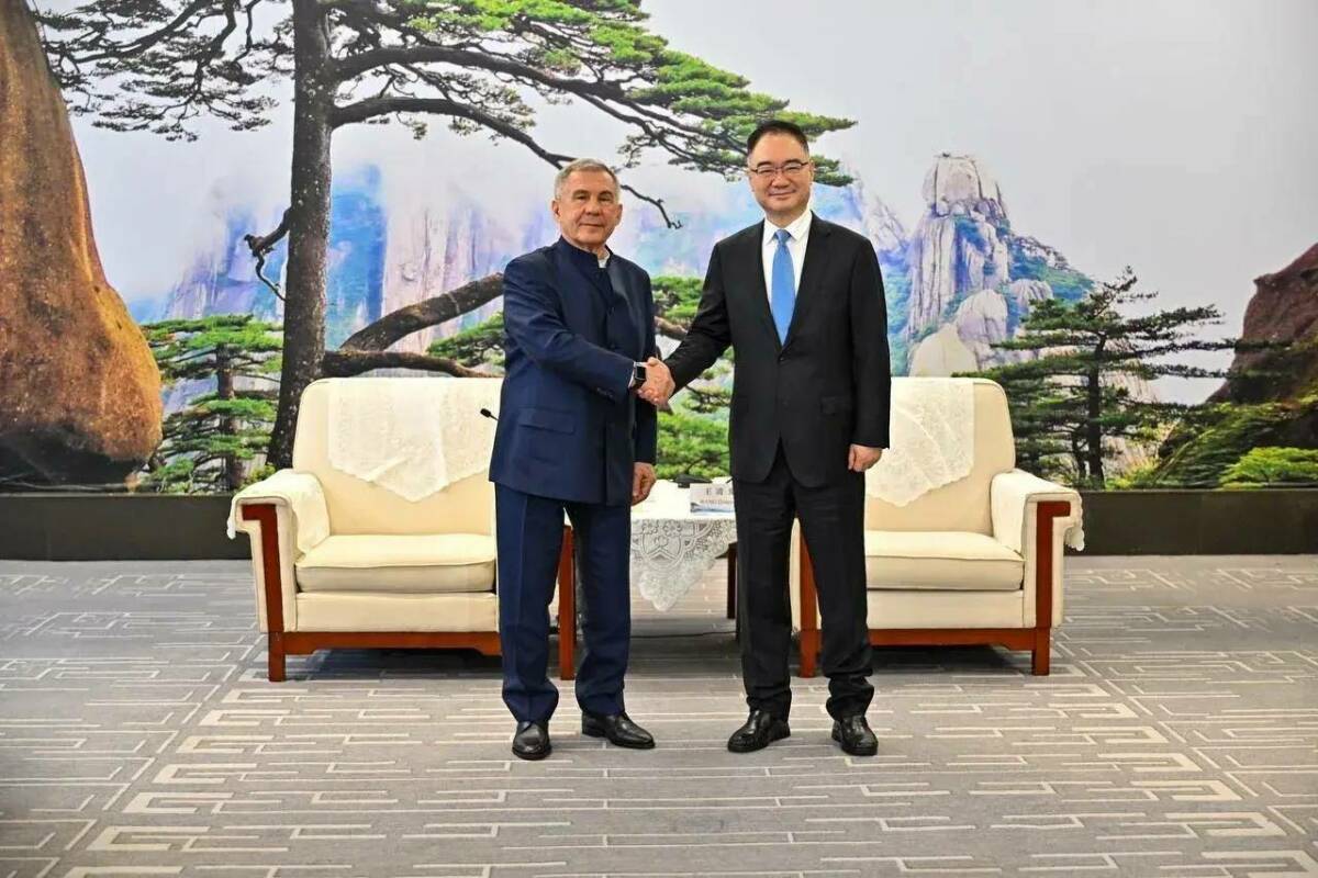 Рустам Минниханов в Китае встретился с губернатором провинции Аньхой