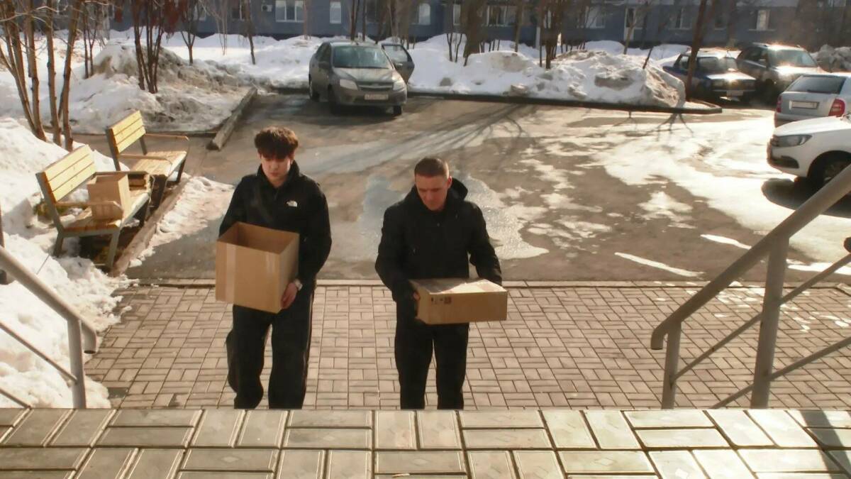 Семья из Нижнекамска готовит домашние каши для участников СВО