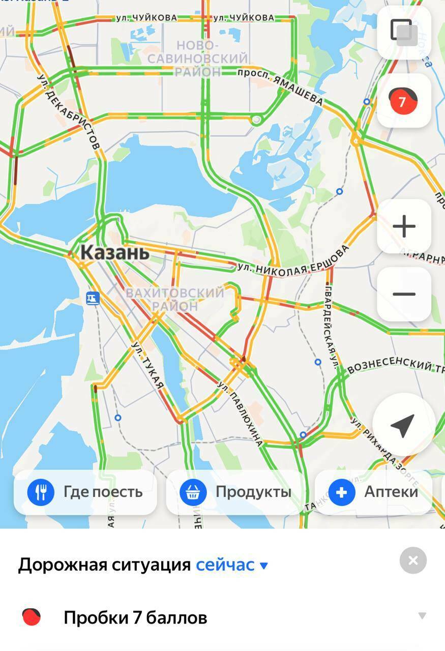 На дорогах Казани образовались 7-балльные пробки