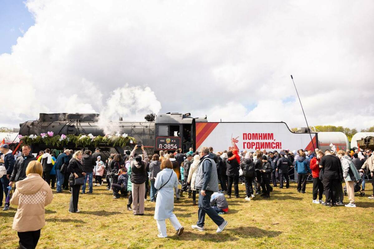 Легендарный «Паровоз Победы» с военной техникой прибудет в Альметьевск