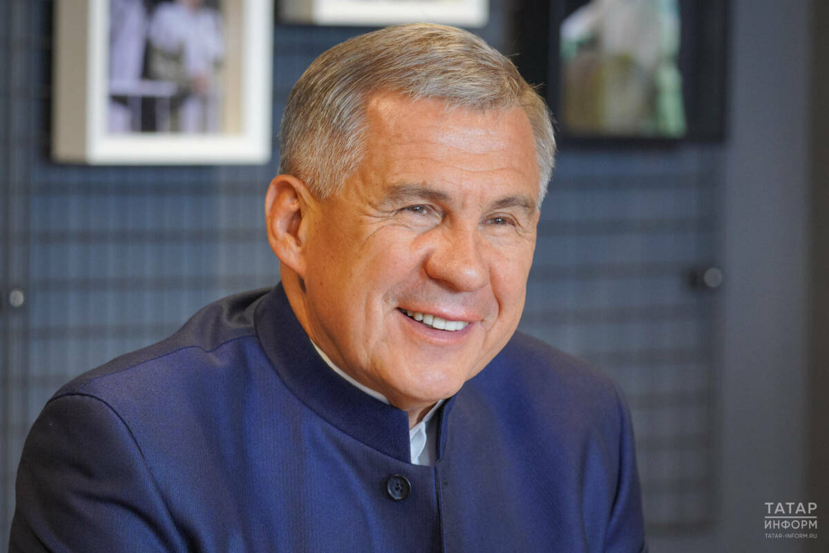 Минниханов поздравил татарстанцев с Ураза-байрамом и пожелал здоровья и благополучия