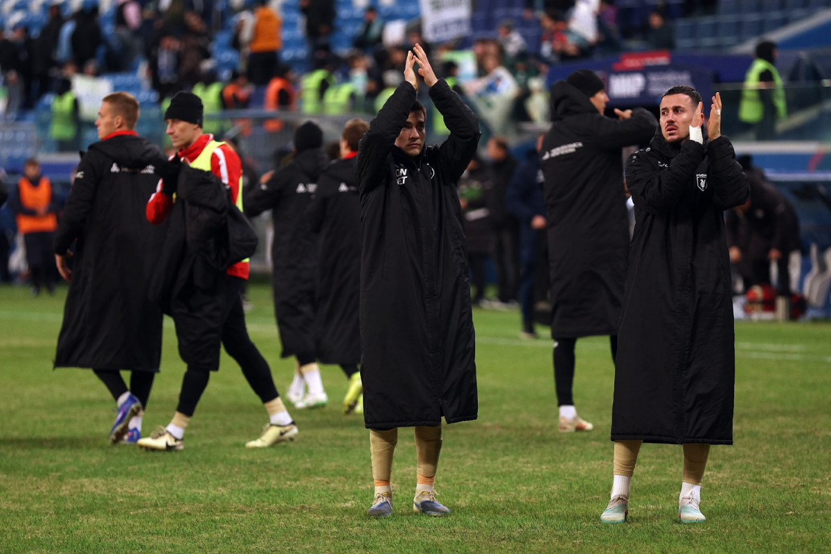 «Рубин» сыграл вничью с «Крыльями Советов» в игре 22-го тура РПЛ. Встреча в Самаре завершилась нулевой ничьей. Почему казанцам не удалось повторить успех матчей против «Локомотива» и «Краснодара» – в материале «ТИ-Спорта».