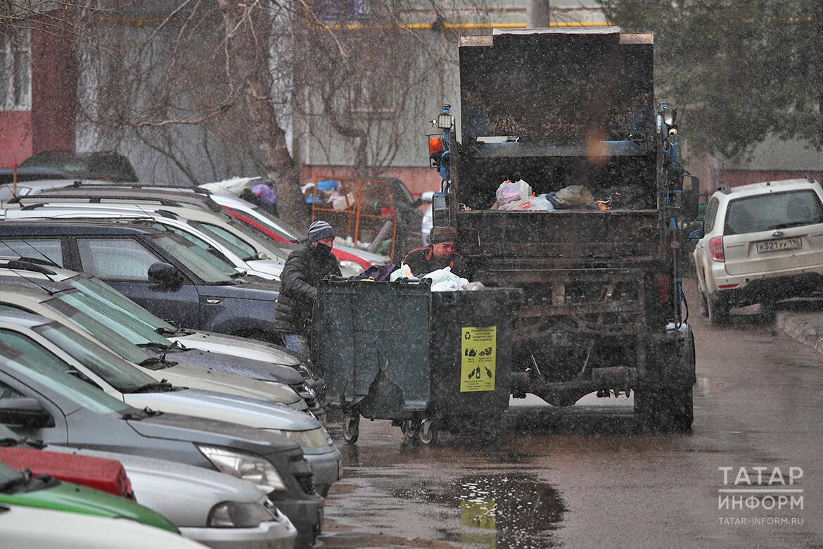 «Жители справедливо ждут порядка»: как в Казани решают проблему с вывозом мусора