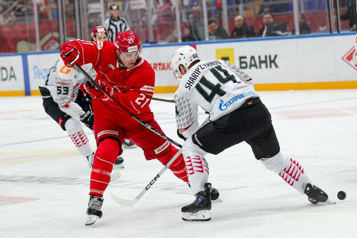 Плющев: «После развода с ИИХФ контракты в КХЛ стали пластилиновыми»