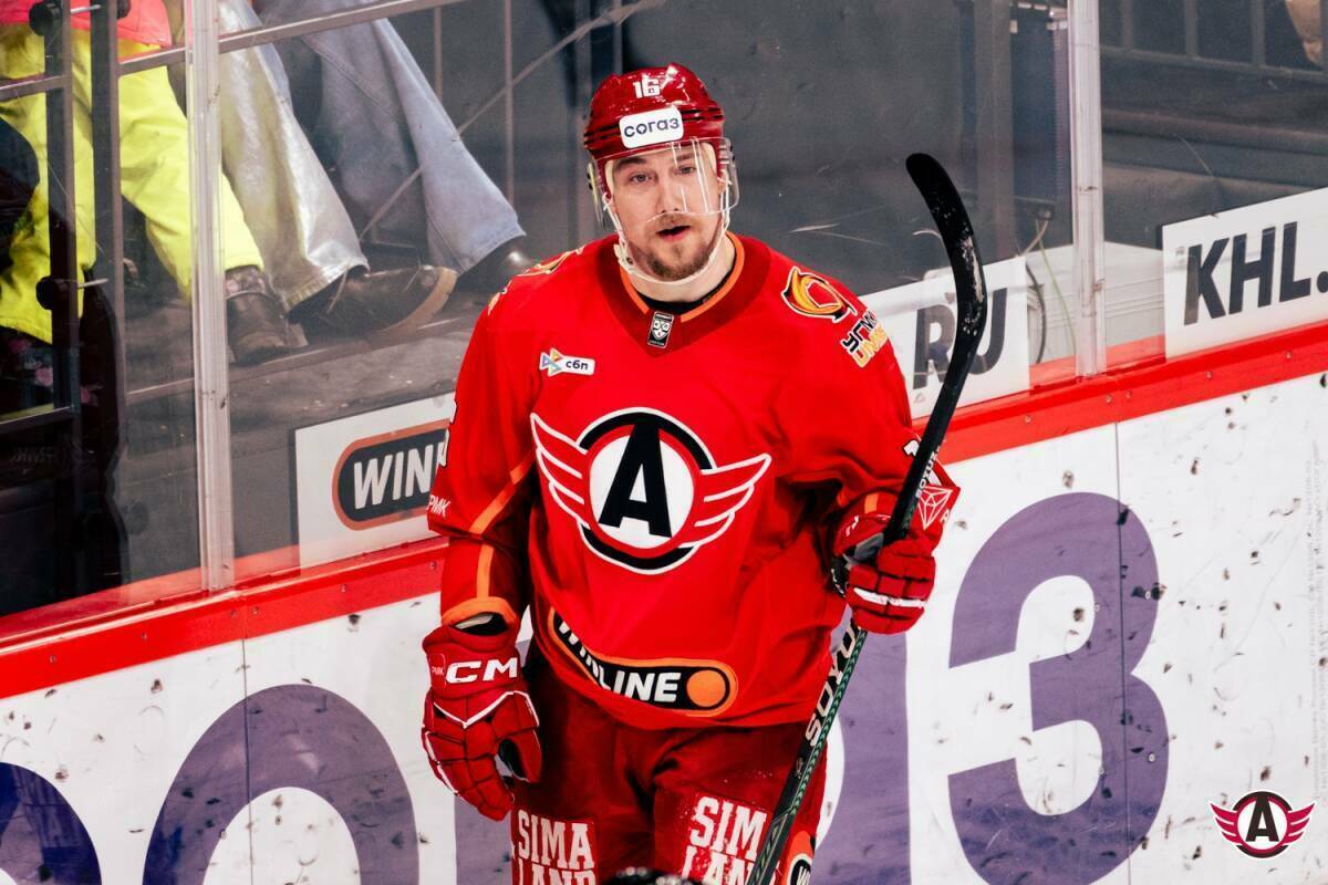 «Автомобилист» убрал имя Буше со шкафчика в раздевалке. Рид не вернулся после Матча Звезд