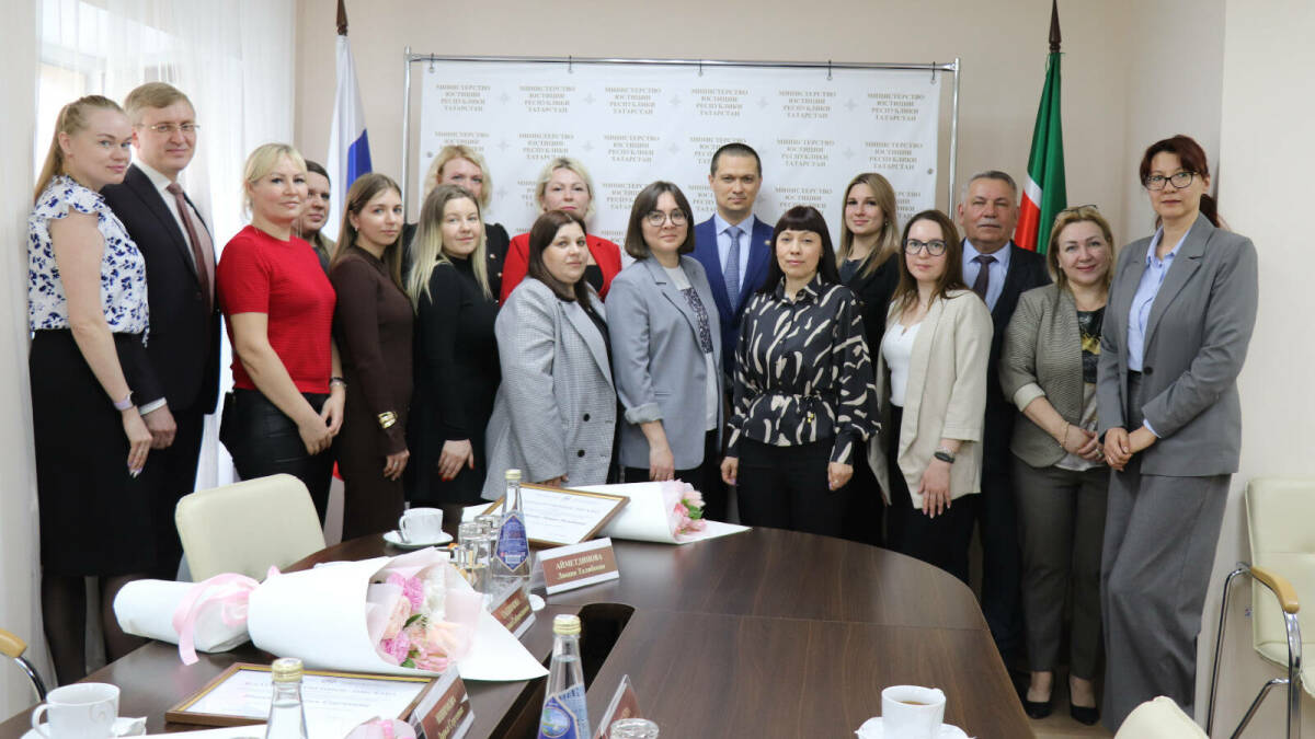 Глава Минюста Татарстана встретился с подчинёнными – родственниками военных