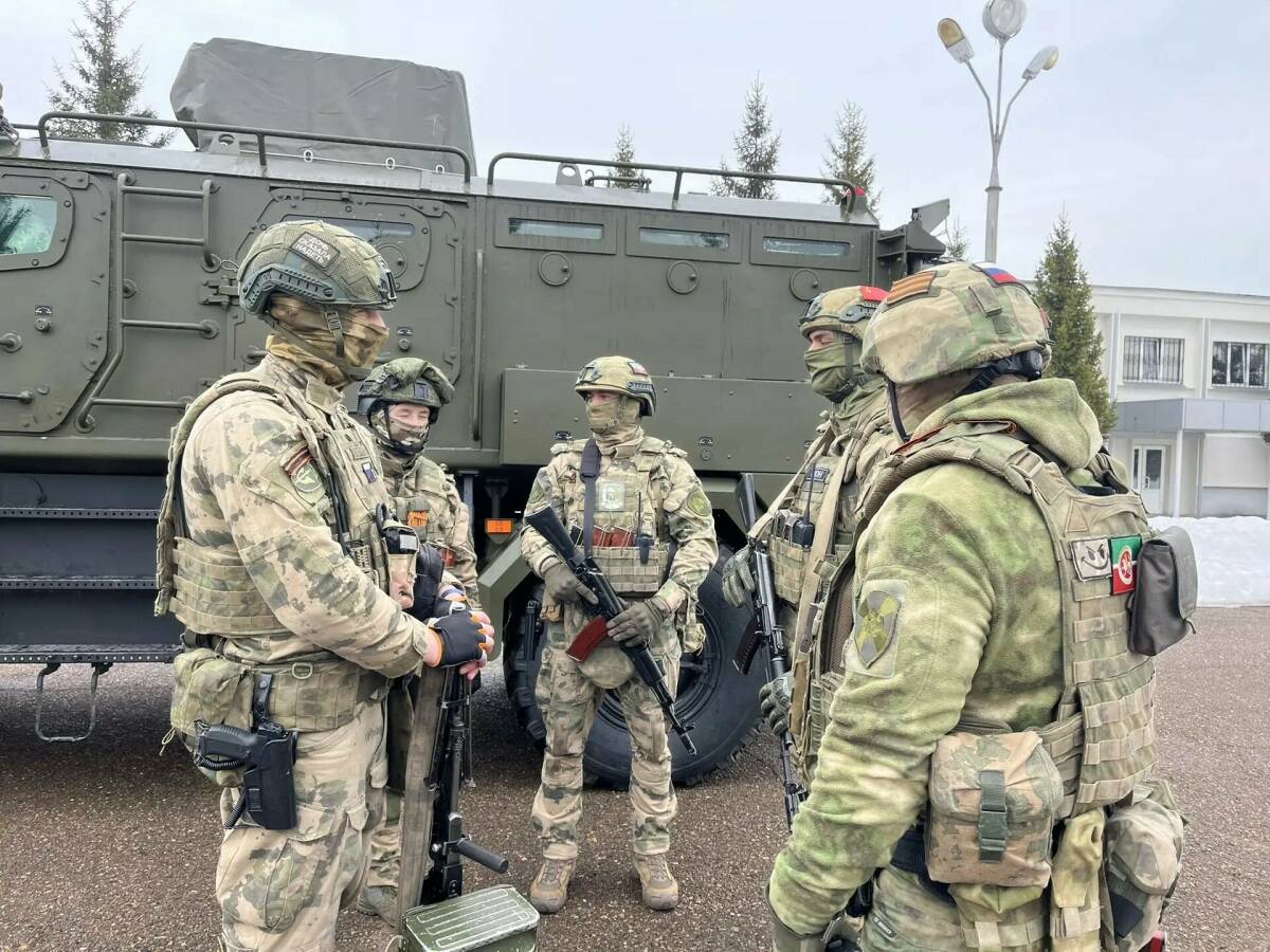 «Боевые задачи всегда есть: челнинские сотрудники ОМОН «Тайфун» о службе и СВО