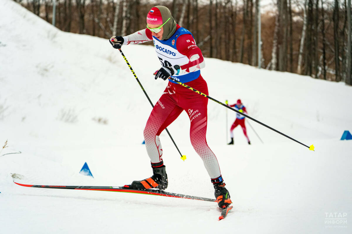 Большунов выиграл гонку на 10 км в финале Кубка России