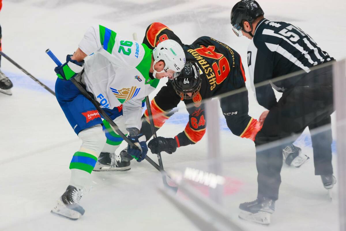 Кузнецов своим фирменным буллитом принес победу «Салавату Юлаеву» над «Адмиралом»