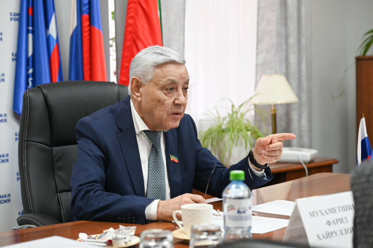 Фарид Мухаметшин провел прием граждан в Региональной общественной приемной