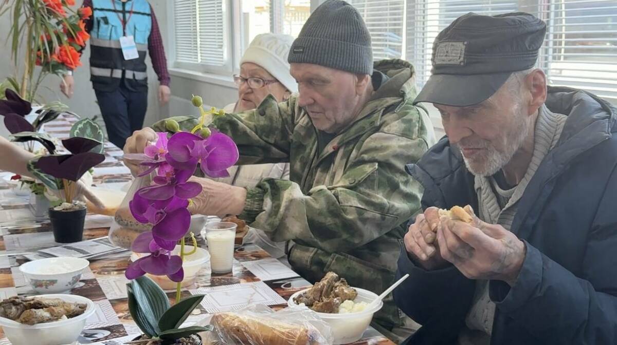 В Казани прошла благотворительная акция ко Дню бездомного человека