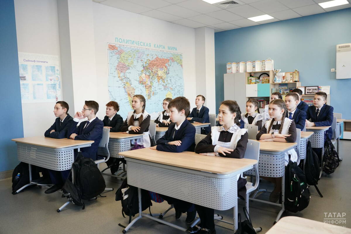 Изучение второго иностранного языка в школах России не станет обязательным