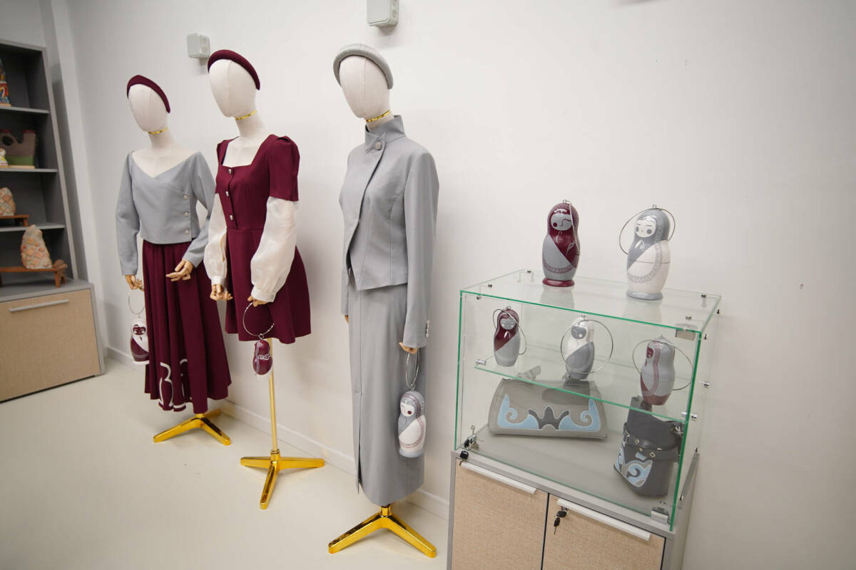 В обновленном ЦУМе откроется шоурум КАЗГИКа с этническими костюмами и сувенирами