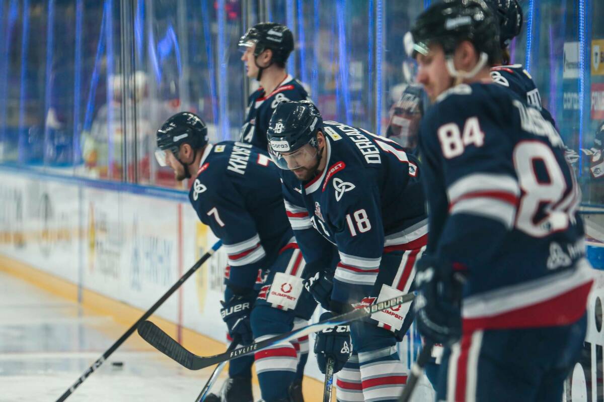 «Нефтехимик» разгромно уступил «Адмиралу» во Владивостоке