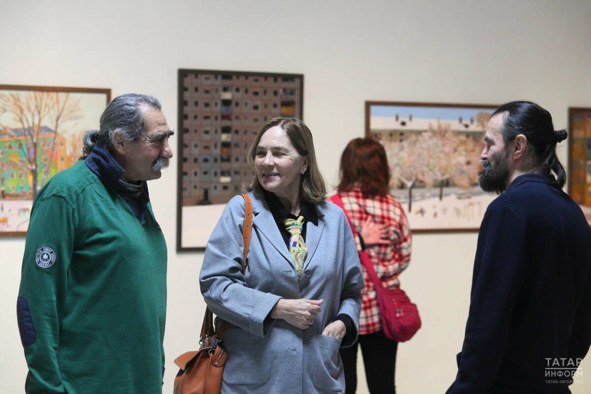 Вышитые гладью: Музей ИЗО показывает «Хрущевочки» Гимранова в новой технике