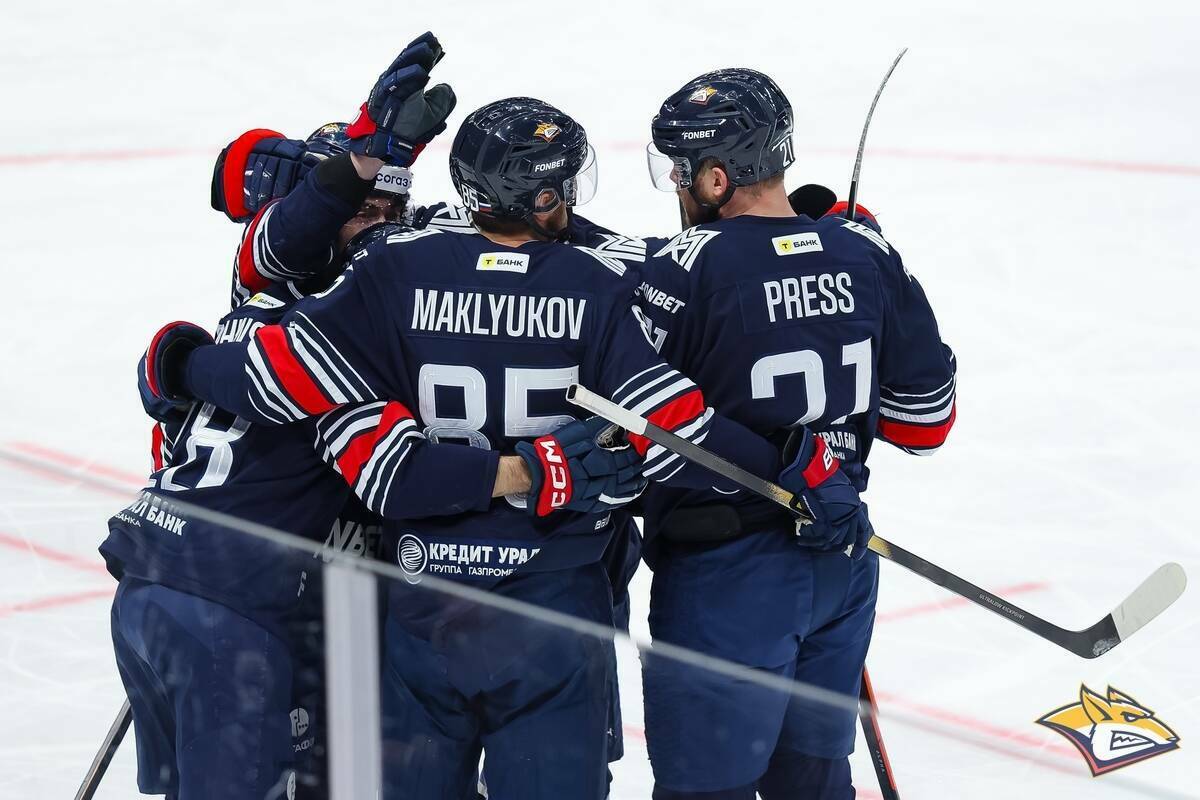 Расписание матчей КХЛ на 6 марта: «Металлург» против «Авто», ЦСКА принимает «Трактор»