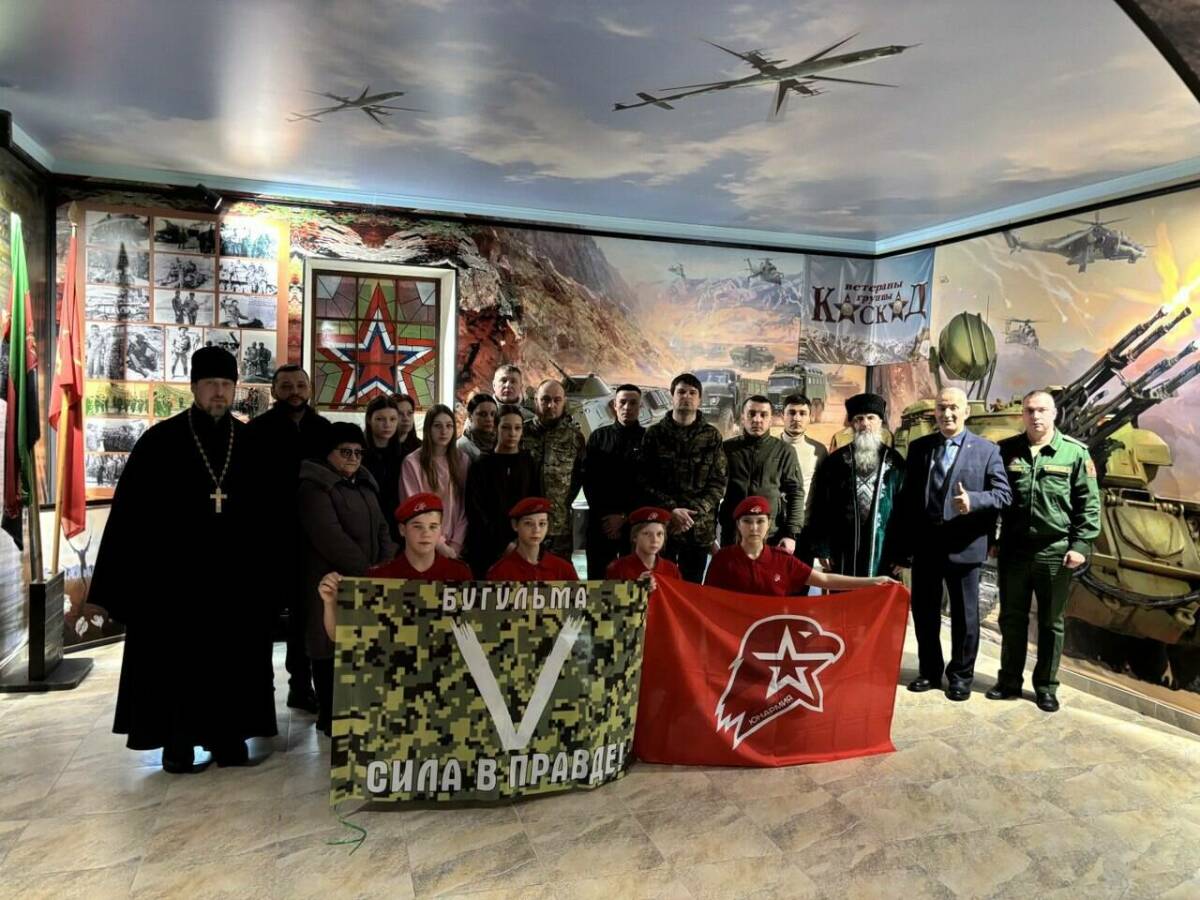 В Бугульме проводили очередную группу контрактников для участия в СВО