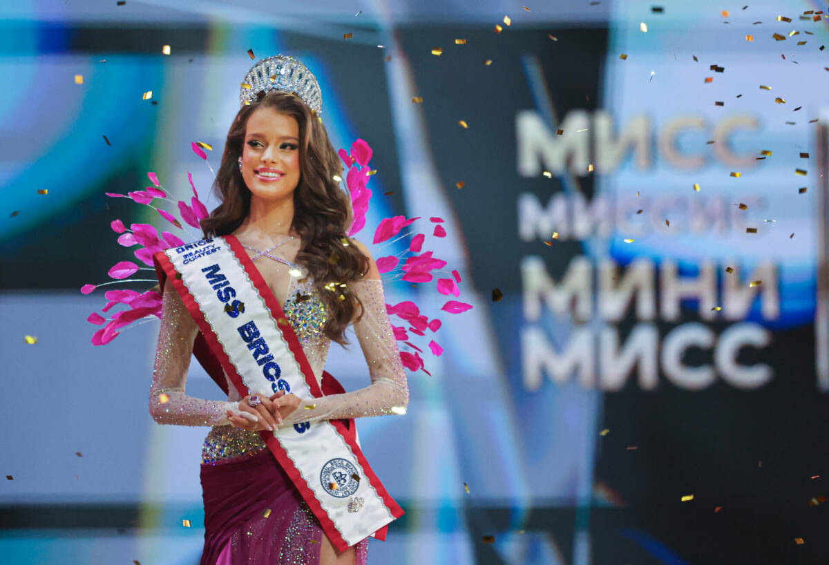 Россиянка Валентина Алексеева стала первой «Мисс БРИКС» в истории