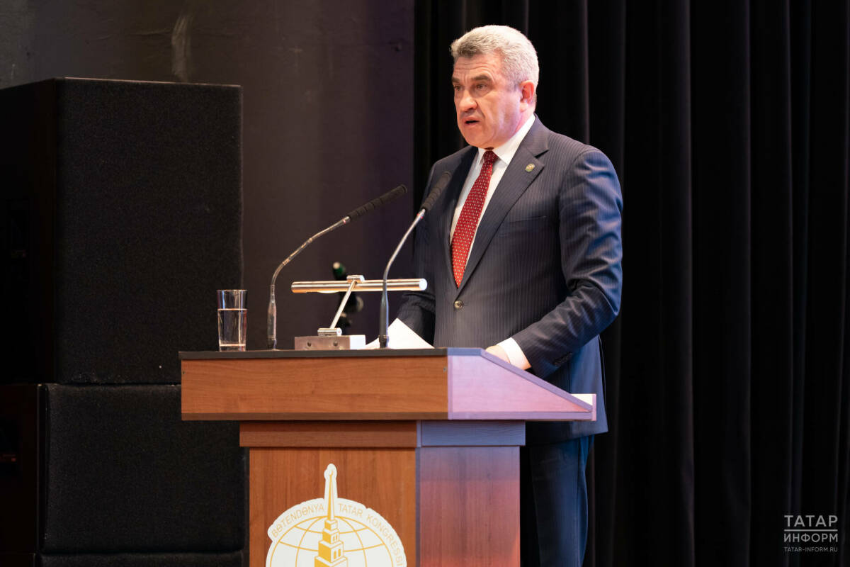 Хадиуллин призвал усилить сотрудничество регионов в сфере образования