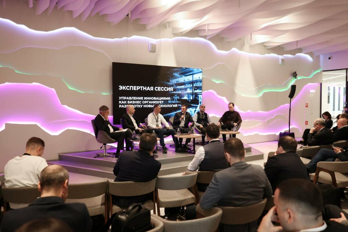 Управление инновациями становится частью стратегической повестки бизнеса. Компании балансируют между быстрыми результатами и долгосрочными разработками и выстраивают кооперацию с наукой, чтобы доводить технологии до промышленного применения. Эти подходы обсудили участники дискуссии в московском кластере «Ломоносов».