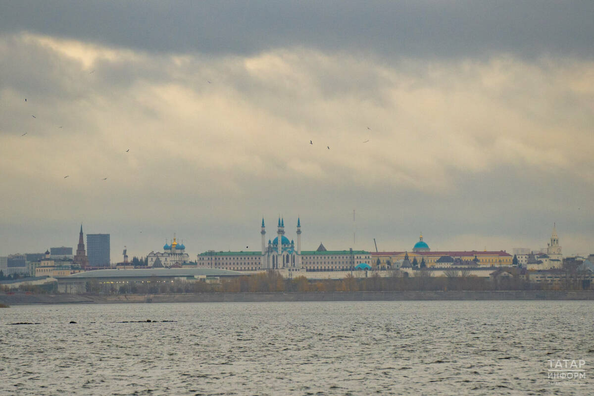 Синоптики предупредили о гололедице и порывистом ветре 22 апреля в Татарстане