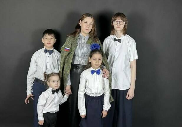 В Зеленодольске состоялся фотопроект в поддержку семей участников СВО